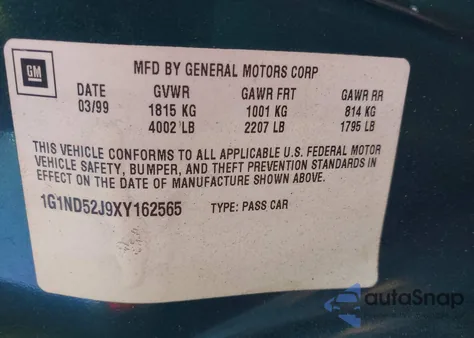 1999 Chevrolet Malibu z USA, uszkodzony, nr VIN 1G1NDS2J9XY162565